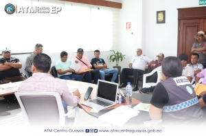 Reuni&oacute;n de trabajo en el Municipio del cant&oacute;n Pedro Carbo