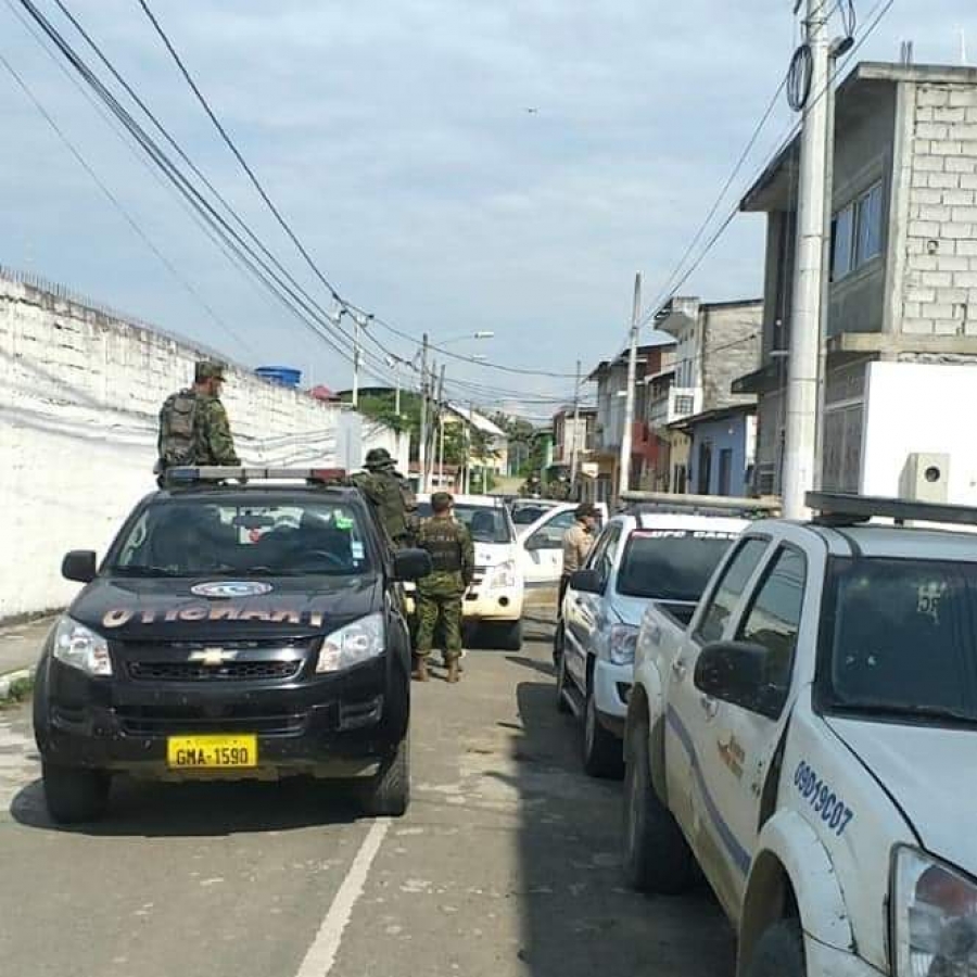 Sin parar por tu seguridad, en el cant&oacute;n Santa Lucia