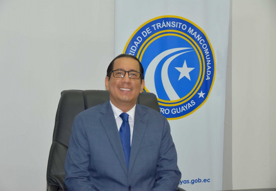 Directorio de la ATM Centro Guayas - EP design&oacute; la Gerencia al Ing. Daniel Gar&oacute;falo Oyola